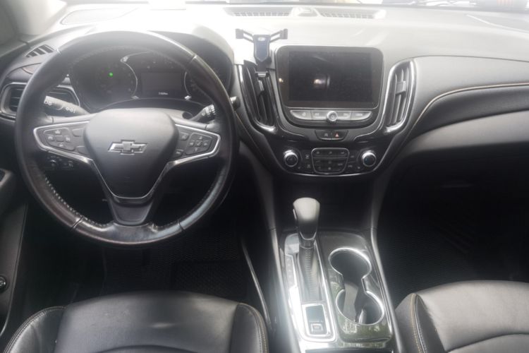Used Chevrolet Equinox 2021 535T Yujie Edition Center Console
