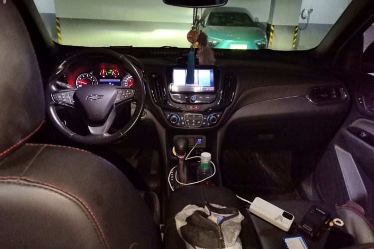 Used Chevrolet Equinox 2021 550T RS Four-Wheel Drive Intelligent Guardian Edition Center Console