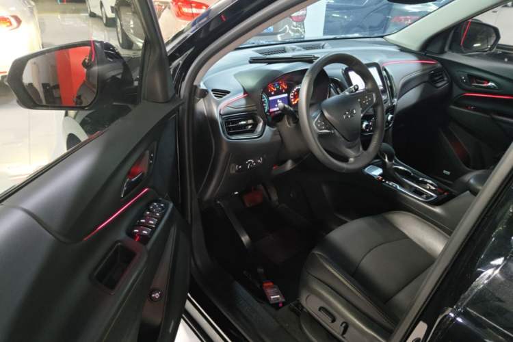 Used Chevrolet Equinox 2021 535T Yujie Edition Driver Seat