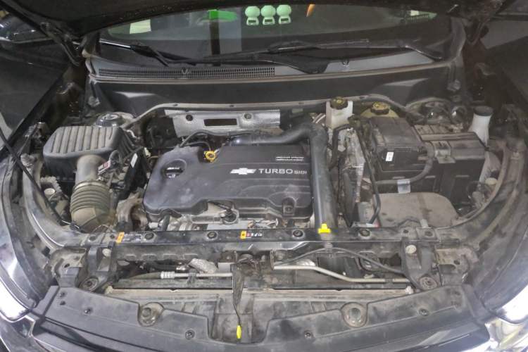 Used Chevrolet Equinox 2021 535T Yujie Edition Engine Bay