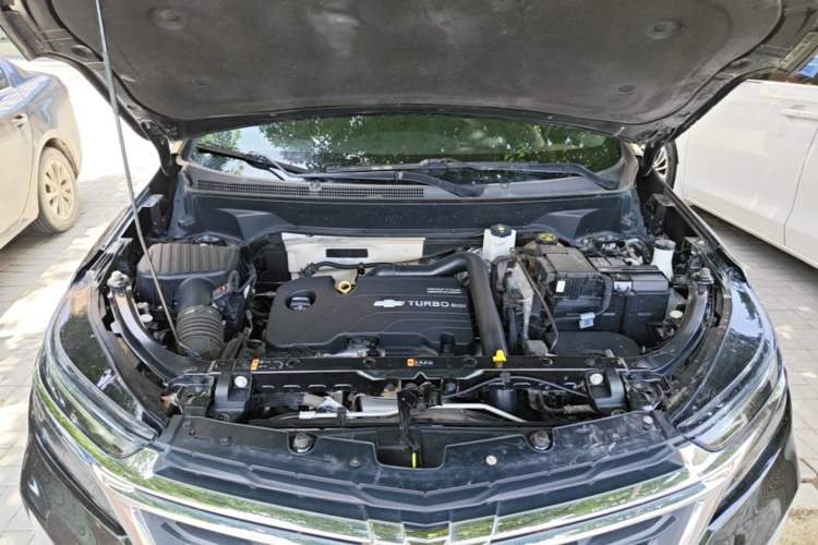 Used Chevrolet Equinox 2021 535T Chijie Edition Engine Bay