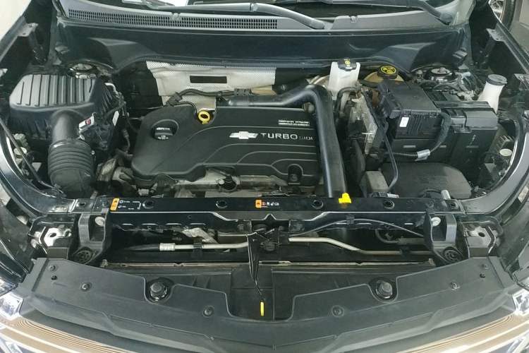 Used Chevrolet Equinox 2021 535T Chijie Edition Engine Bay