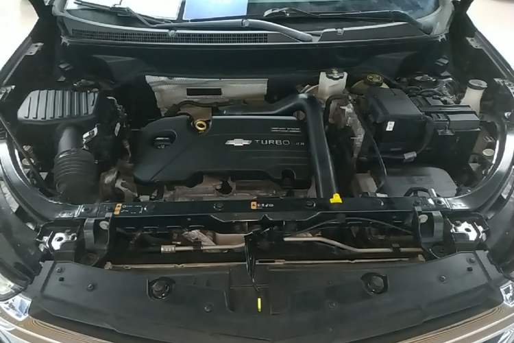 Used Chevrolet Equinox 2021 535T Chijie Edition Engine Bay