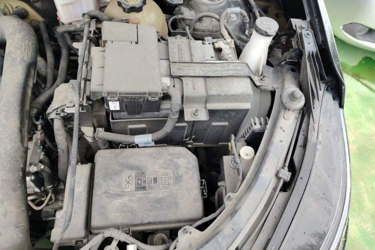 Used Chevrolet Equinox 2021 535T Chijie Edition Engine Bay Left