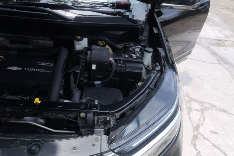 Used Chevrolet Equinox 2021 535T Yujie Edition Engine Bay Left