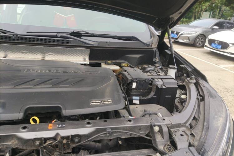 Used Chevrolet Equinox 2021 550T RS Four-Wheel Drive Intelligent Guardian Edition Engine Bay Left