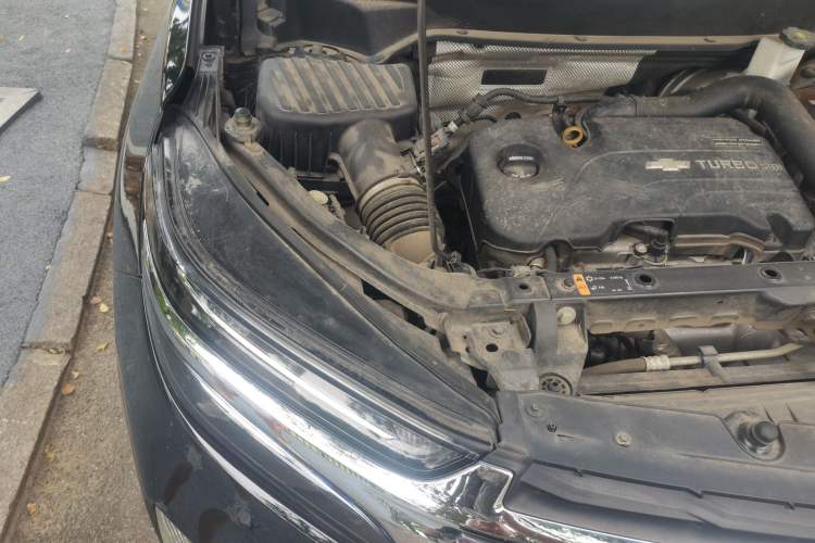 Used Chevrolet Equinox 2021 535T Lingjie Edition Engine Bay Right