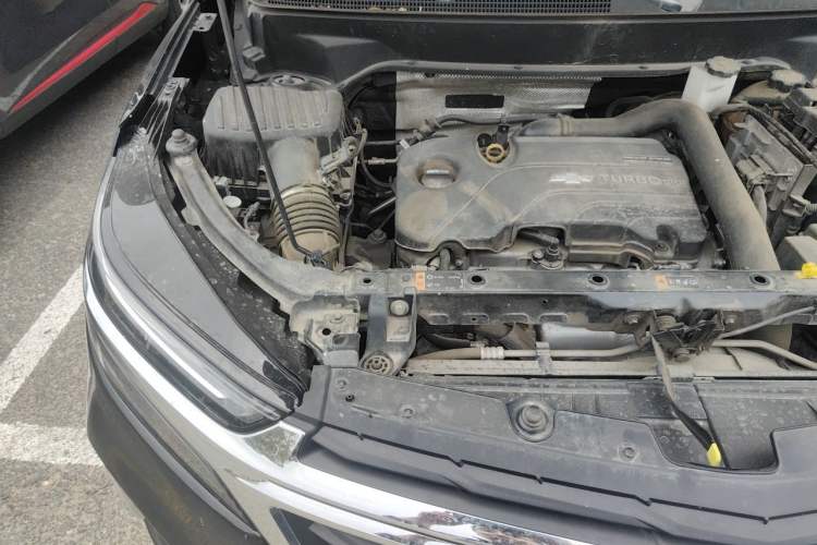 Used Chevrolet Equinox 2021 535T Chijie Edition Engine Bay Right