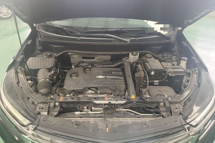 Used Chevrolet Equinox 2021 535T Yujie Edition Engine Bay