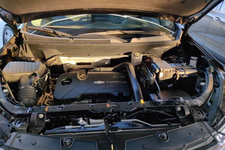 Used Chevrolet Equinox 2021 535T Chijie Edition Engine Bay