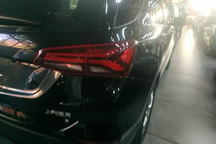 Used Chevrolet Equinox 2021 535T Chijie Edition Exterior 3