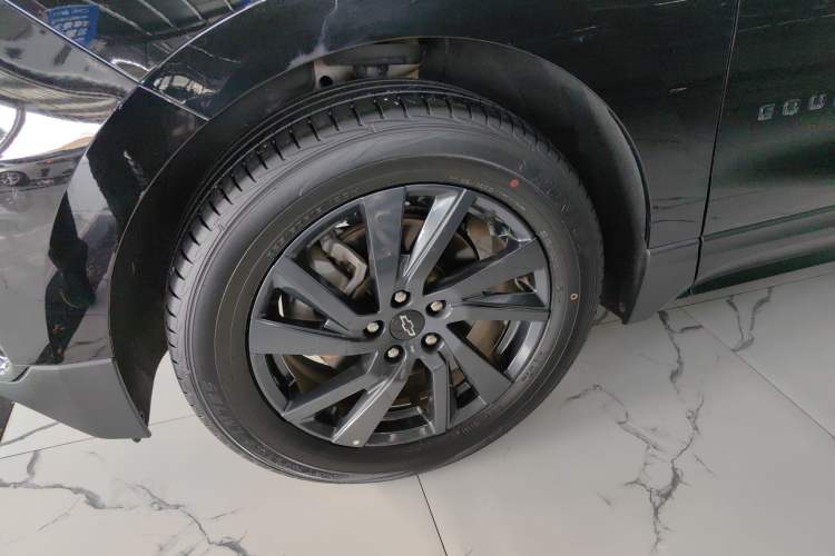 Used Chevrolet Equinox 2021 550T RS Smart Boundary-Pushing Edition Exterior 4