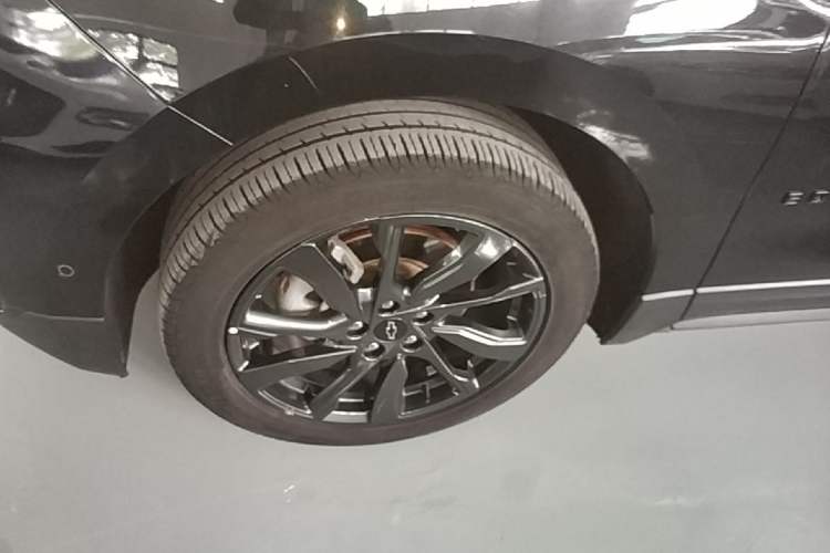 Used Chevrolet Equinox 2021 550T RS Four-Wheel Drive Intelligent Guardian Edition Exterior 4