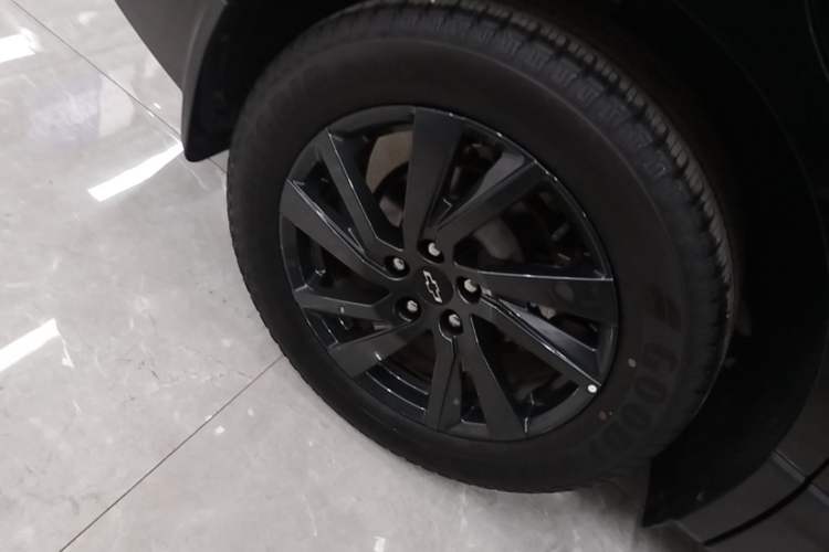 Used Chevrolet Equinox 2021 550T RS Smart Boundary-Pushing Edition Exterior 5