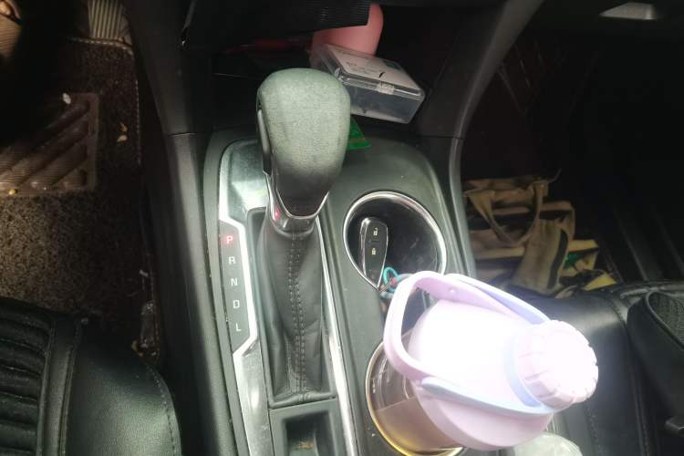 Used Chevrolet Equinox 2021 535T Lingjie Edition Gear Lever