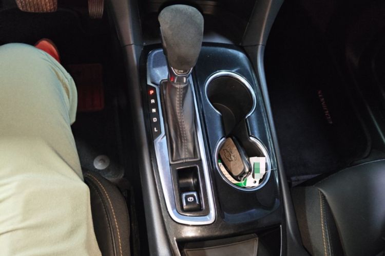 Used Chevrolet Equinox 2021 535T Yujie Edition Gear Lever