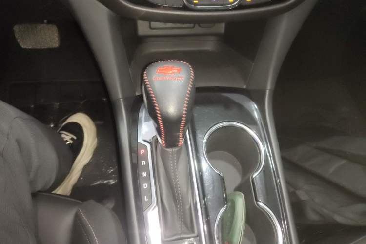 Used Chevrolet Equinox 2021 535T Yujie Edition Gear Lever