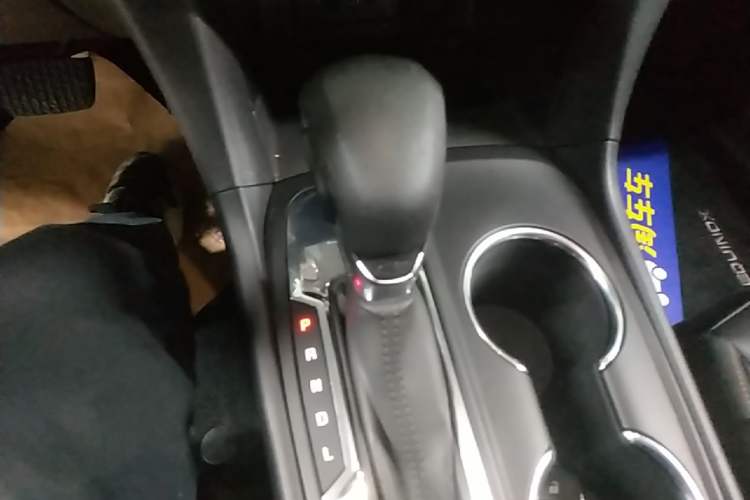Used Chevrolet Equinox 2021 535T Chijie Edition Gear Lever