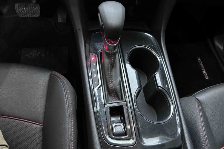 Used Chevrolet Equinox 2021 550T RS Smart Boundary-Pushing Edition Gear Lever