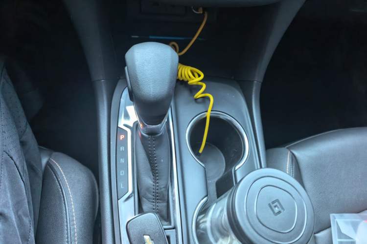 Used Chevrolet Equinox 2021 535T Chijie Edition Gear Lever