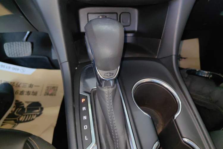Used Chevrolet Equinox 2021 535T Chijie Edition Gear Lever