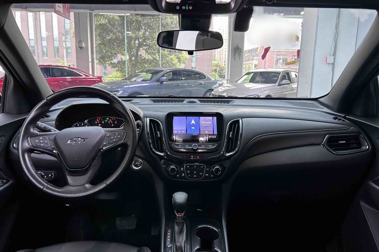Used Chevrolet Equinox 2021 550T RS Smart Boundary-Pushing Edition Interior 5