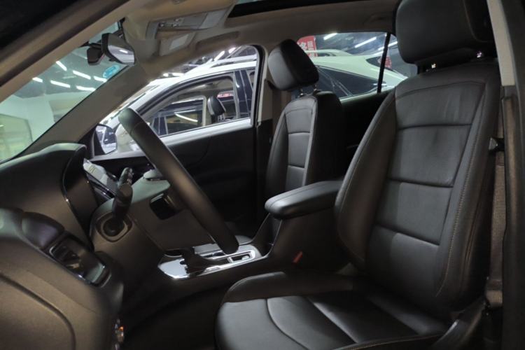 Used Chevrolet Equinox 2021 535T Chijie Edition Left Front Seat