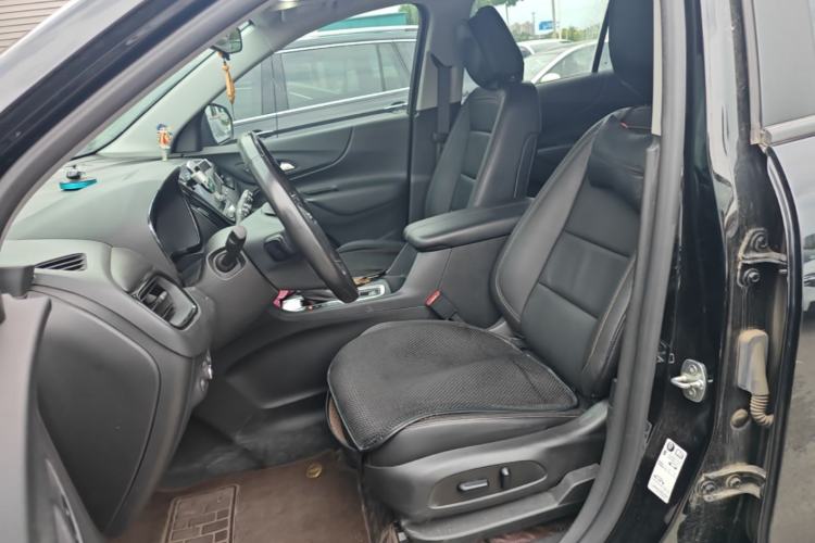 Used Chevrolet Equinox 2021 535T Chijie Edition Left Front Seat