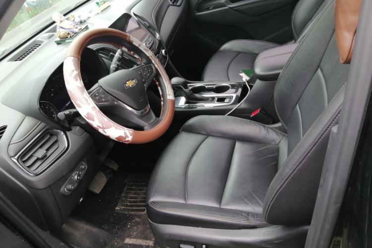 Used Chevrolet Equinox 2021 535T Yujie Edition Left Front Seat