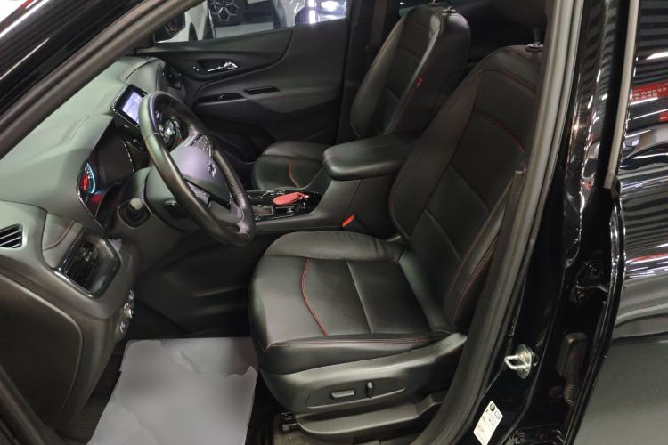 Used Chevrolet Equinox 2021 550T RS Smart Boundary-Pushing Edition Left Front Seat