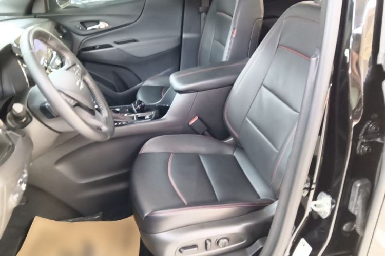 Used Chevrolet Equinox 2021 550T RS Four-Wheel Drive Intelligent Guardian Edition Left Front Seat