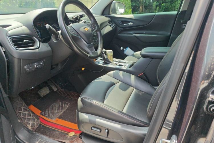 Used Chevrolet Equinox 2021 535T Chijie Edition Left Front Seat