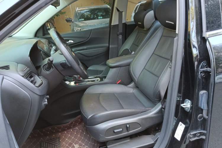 Used Chevrolet Equinox 2021 535T Yujie Edition Left Front Seat
