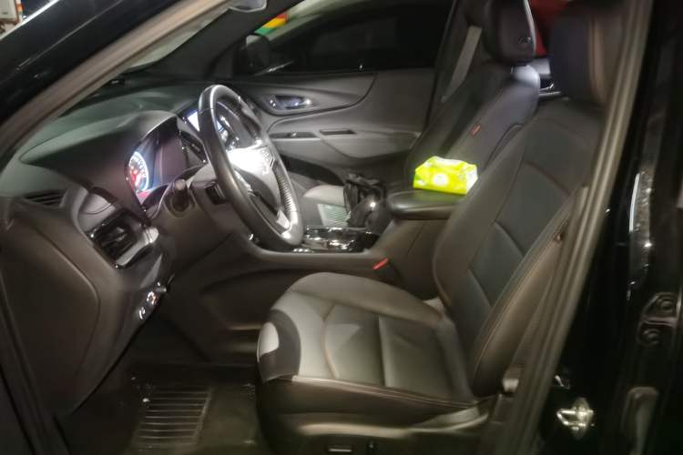 Used Chevrolet Equinox 2021 550T RS Smart Boundary-Pushing Edition Left Front Seat