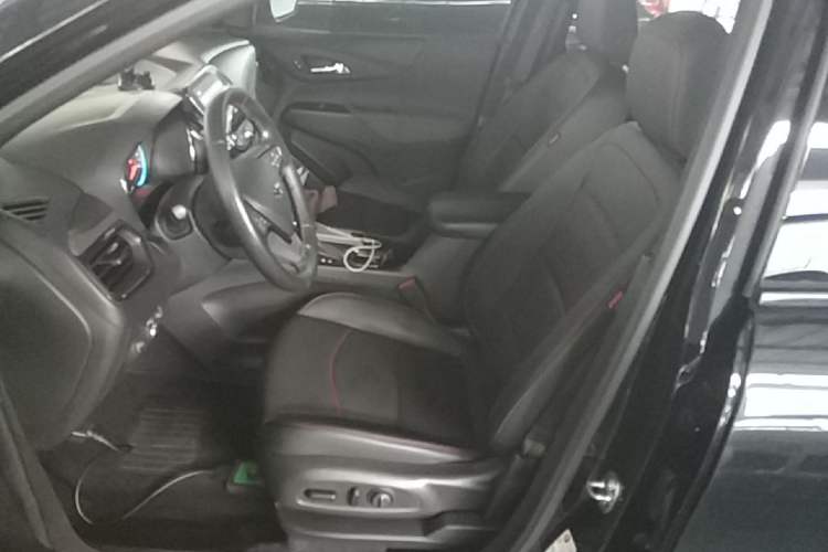 Used Chevrolet Equinox 2021 550T RS Four-Wheel Drive Intelligent Guardian Edition Left Front Seat