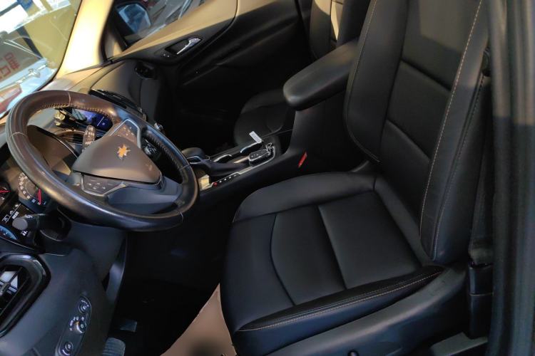 Used Chevrolet Equinox 2021 535T Chijie Edition Left Front Seat