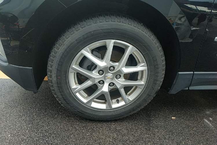 Used Chevrolet Equinox 2021 535T Chijie Edition Left Front Wheel Hub