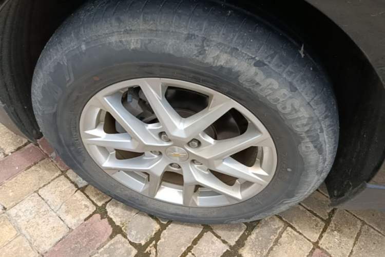 Used Chevrolet Equinox 2021 535T Yujie Edition Left Front Wheel Hub