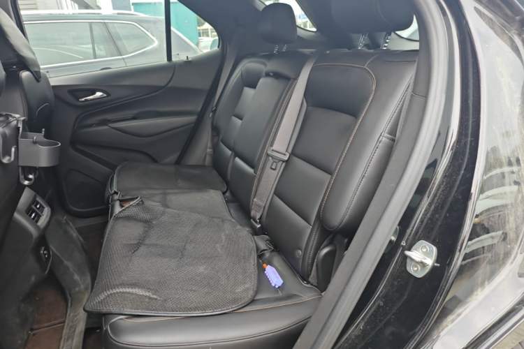 Used Chevrolet Equinox 2021 535T Chijie Edition Left Rear Seat