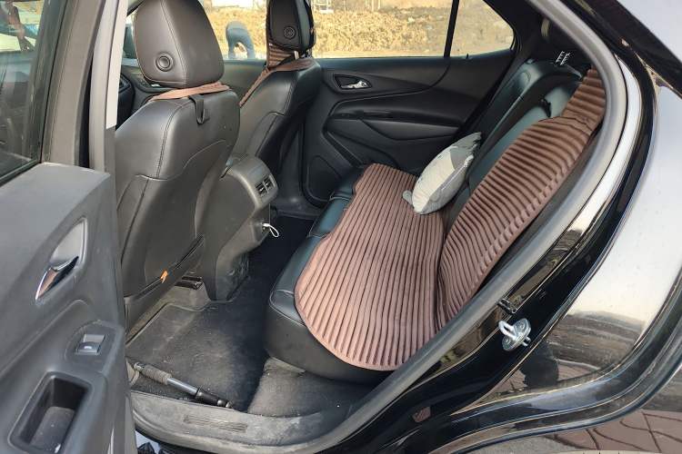 Used Chevrolet Equinox 2021 535T Chijie Edition Left Rear Seat