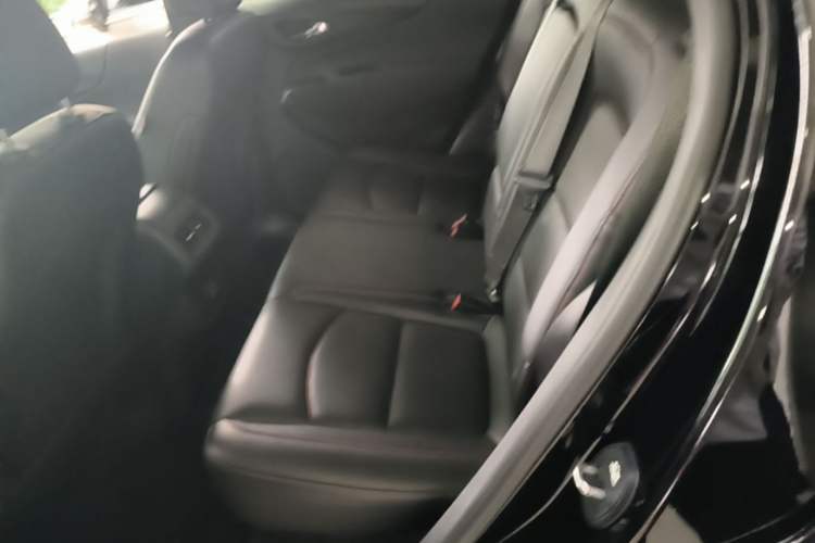 Used Chevrolet Equinox 2021 550T RS Smart Boundary-Pushing Edition Left Rear Seat