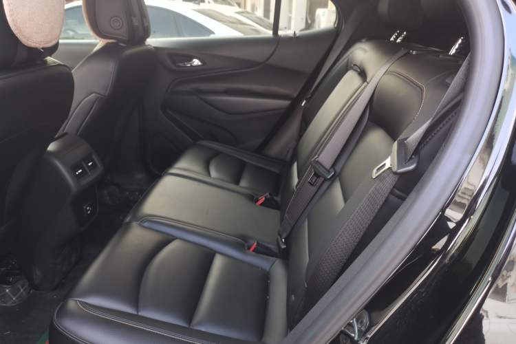 Used Chevrolet Equinox 2021 535T Chijie Edition Left Rear Seat