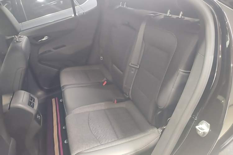 Used Chevrolet Equinox 2021 535T Lingjie Edition Left Rear Seat