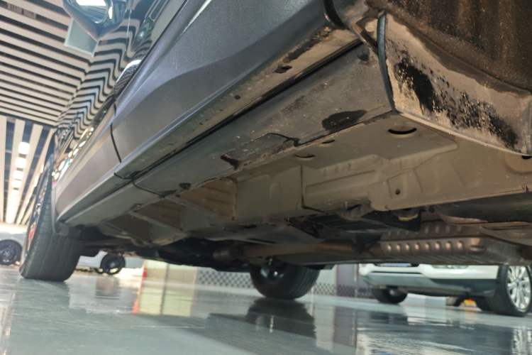 Used Chevrolet Equinox 2021 550T RS Smart Boundary-Pushing Edition Left Side Sill