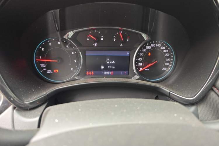 Used Chevrolet Equinox 2021 550T RS Smart Boundary-Pushing Edition Odometer Close Up