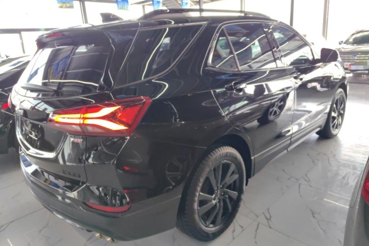Used Chevrolet Equinox 2021 550T RS Smart Boundary-Pushing Edition Rear Right 45 Deg
