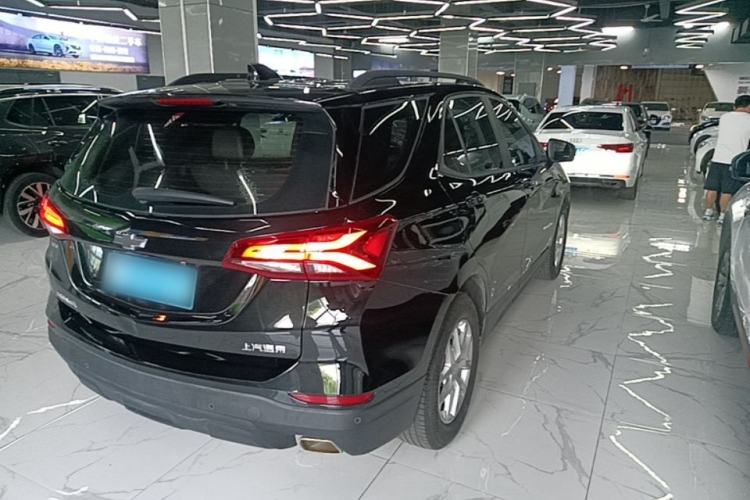 Used Chevrolet Equinox 2021 535T Chijie Edition Rear Right 45 Deg