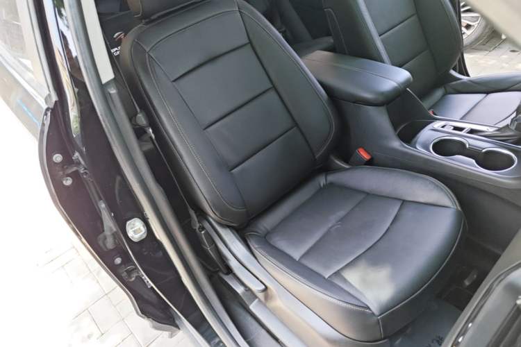 Used Chevrolet Equinox 2021 535T Chijie Edition Right Front Seat