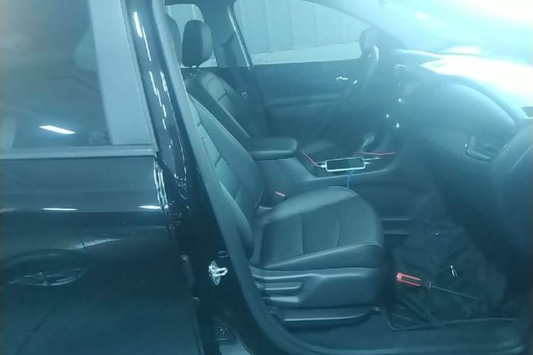 Used Chevrolet Equinox 2021 535T Chijie Edition Right Front Seat