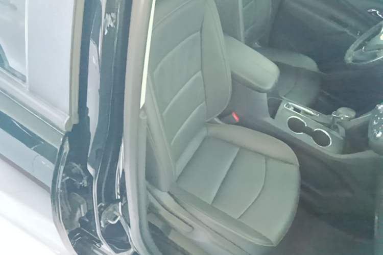 Used Chevrolet Equinox 2021 535T Chijie Edition Right Front Seat